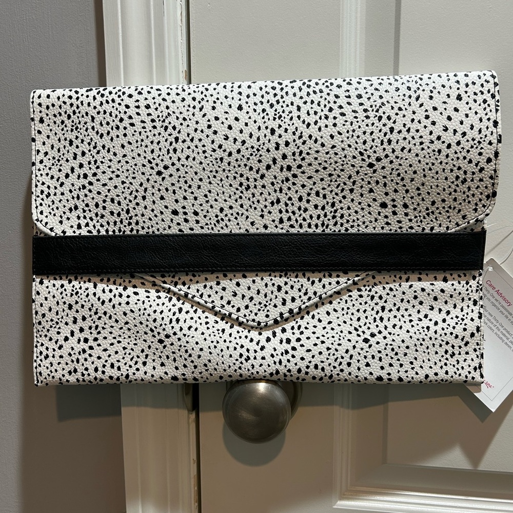 Laptop sleeve